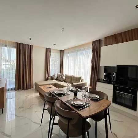 Luxury In The Town 알란야